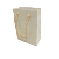 Krem Karton Çanta 10x14x5 cm. Krem Karton Çanta 10x14x5 cm.