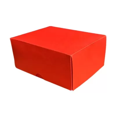 Sert Kırmızı Karton Kapaklı Kutu 13x10x6 cm.