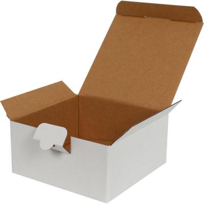 Beyaz Kilitli Karton Kutu 13,5x13,5x6,5 cm.-KoliCadde
